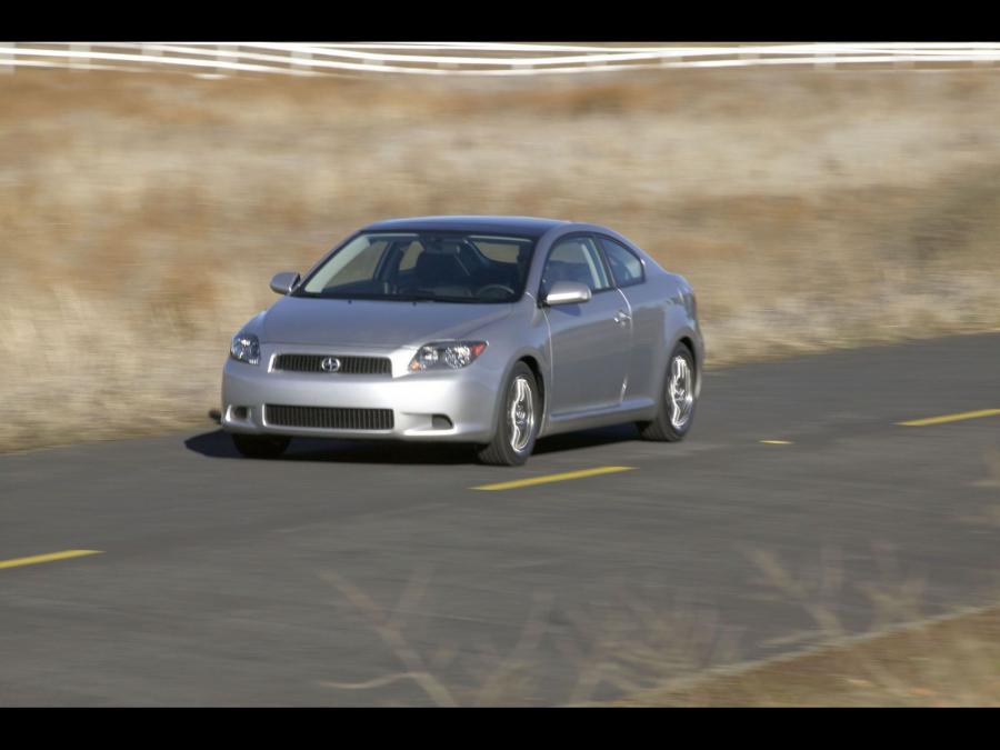  Scion tC 2005 года  (фото 84 из 130)